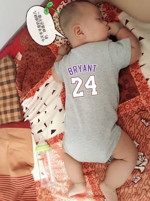 你们的宝宝喜欢趴着睡吗?_干嘛总是喜欢趴着