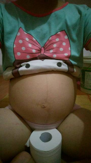 宝妈们看看我肚子大还是小_孕30+1天了宝妈们