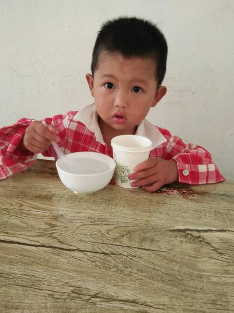 孕初期如何做可以让胎儿是女孩_大宝是男孩快