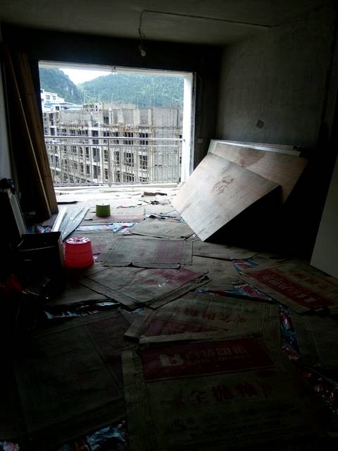 急需_明天木工开工了!急需隔离柜的图片和吊顶