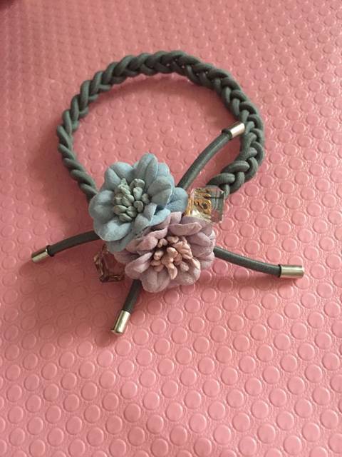 扎头绳_每次逛街看见好看的头绳卡子就想买,买