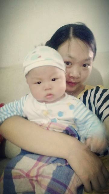 宝宝蛋蛋大的进来看看_我家宝贝7个月了蛋蛋