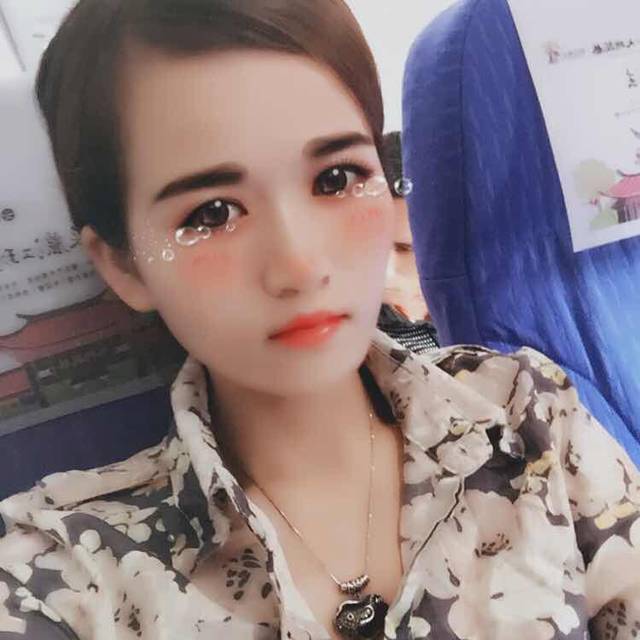 贱人一个。没脸没皮_小三一个,我想问下大家谁