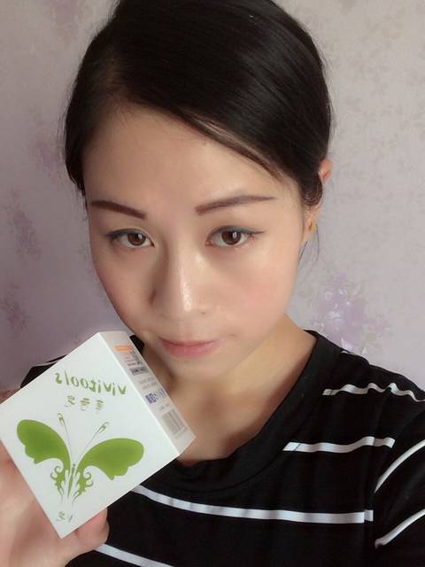 小孩吃母乳可以用护肤品吗