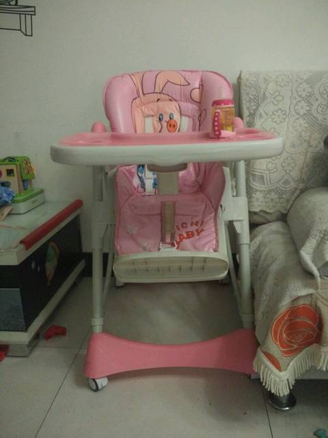 宝妈们好,我有一个宝宝餐椅,谁需要。_宝宝从