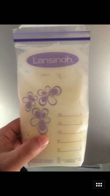 奶水变稀宝宝便便少?宝妈看看是不是奶太稀!