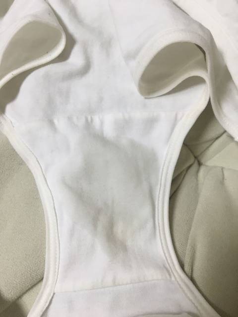 这是破水了么?一起身内裤湿了,不是尿,有图_起身感觉一股热流_宝宝树