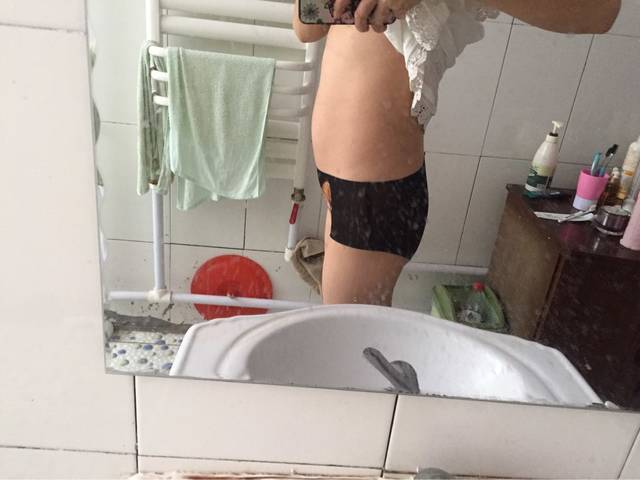 怀孕十八周 看着肚子大吗_肚子为什么会长那我多毛毛好尴尬_宝宝树