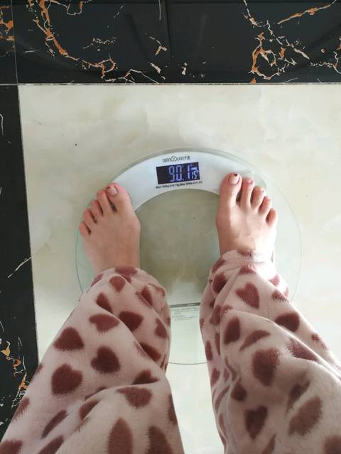 烦人的孕吐_孕15周了,还是吐,体重也一直不增