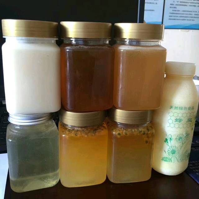 不同蜂蜜不同颜色，看看你能猜出来几种