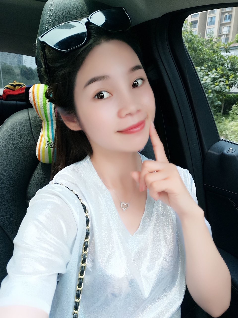 女人爱美好像是天性