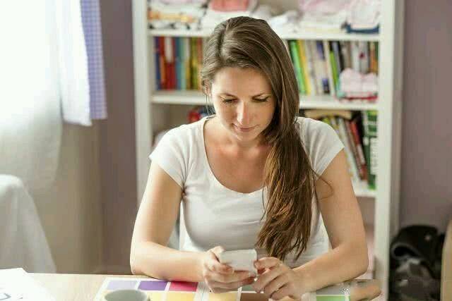 孕妇玩手机到底对胎儿有没有影响?看完准妈妈心中有数了!