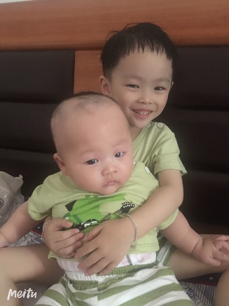 今天五个月啦，健康平安快乐。