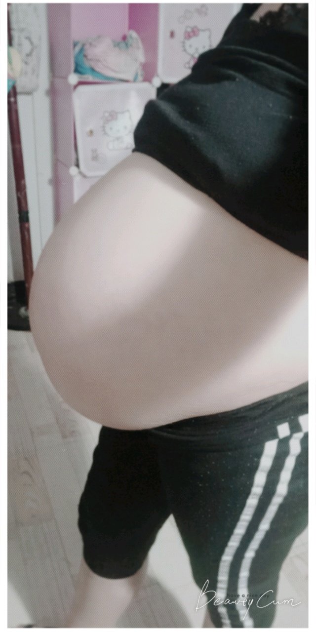 男宝撑得大肚子