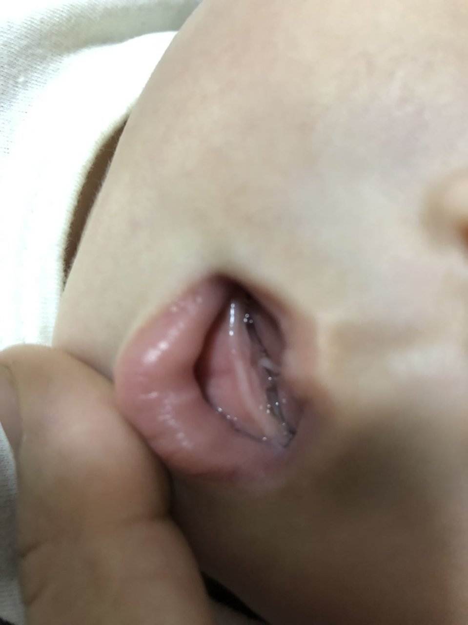 有没有长牙的宝宝啊？