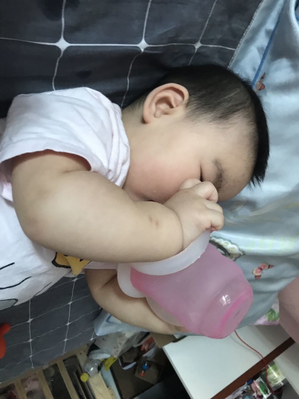 美国母婴潮牌——高颜值olababy硅胶奶瓶使用感受