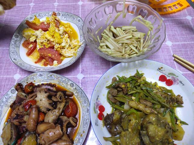 现在在控制饮食,整的我也不知道吃什么了!